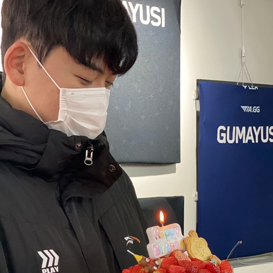 Cuplikan di balik layar dari Gumayusi