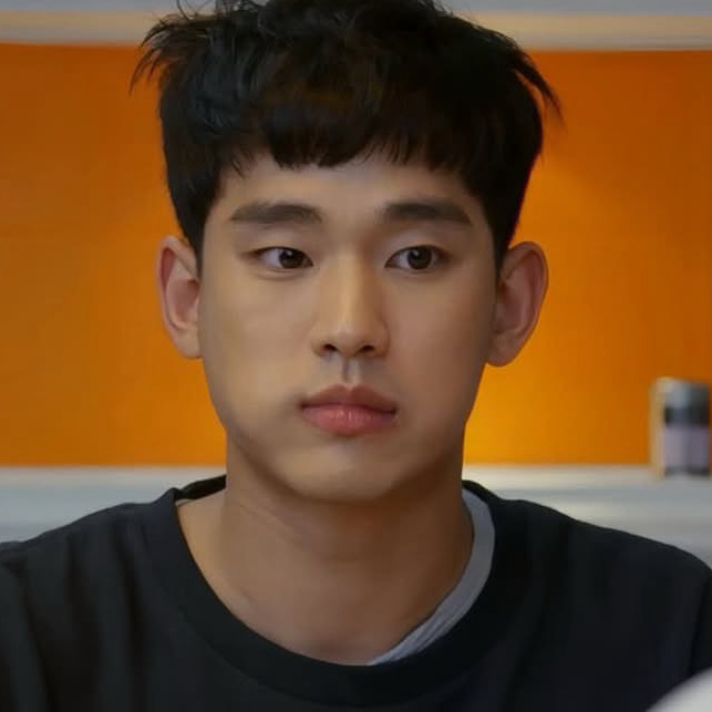 Recent activity shot of Kim Soohyun