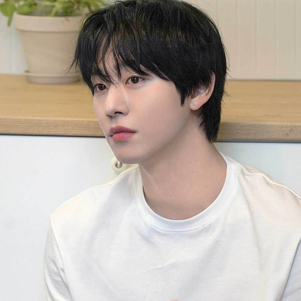 安孝燮的最新照片