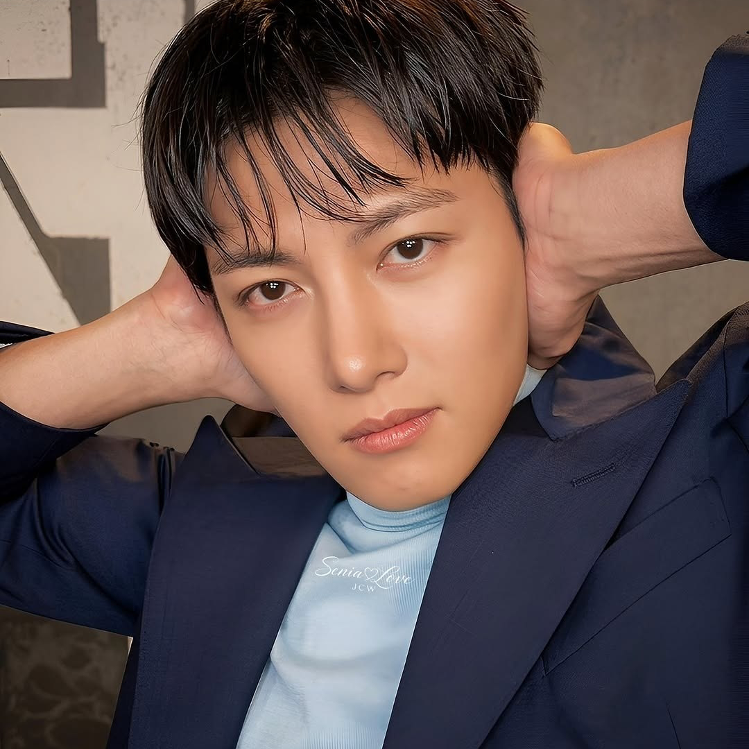 지창욱의 최신 사진