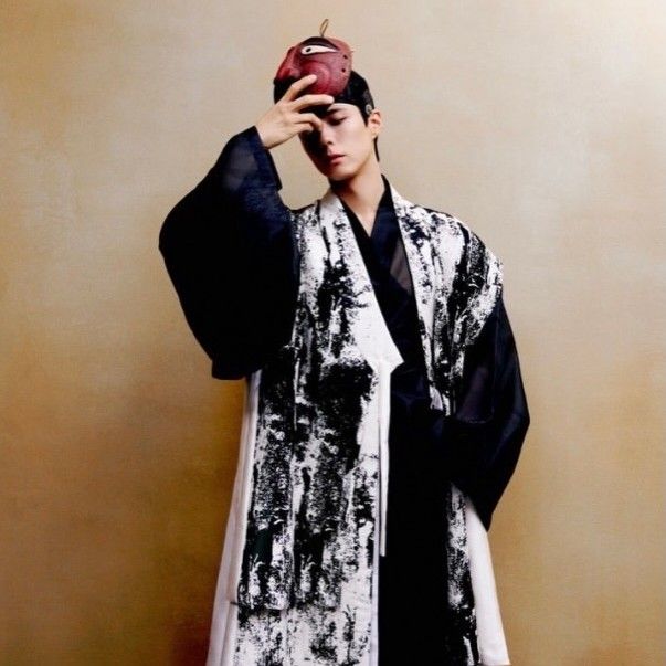 A moment captured by a fan of Park Bogum