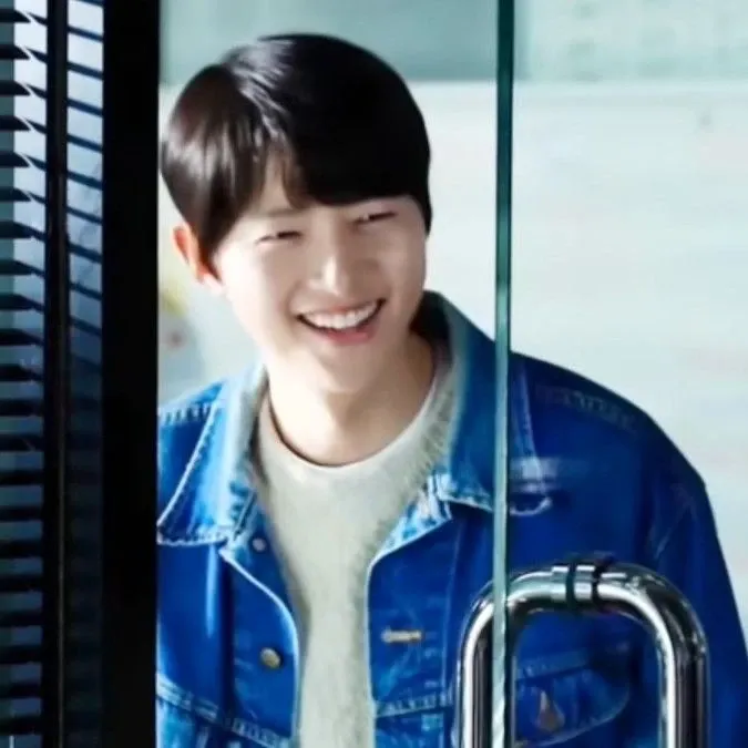 ソン・ジュンギのビハインドカット