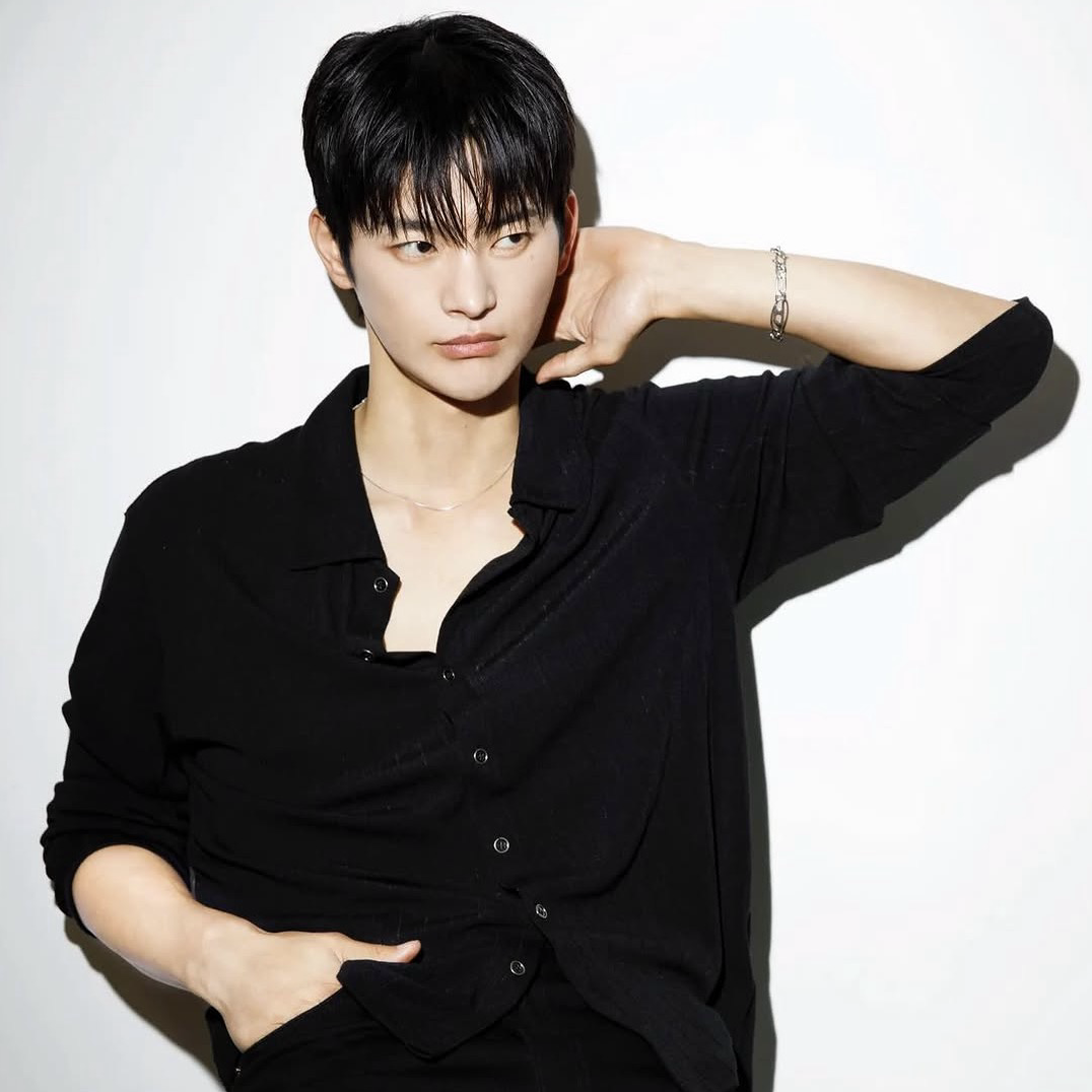 Latest photo of Seo Inguk