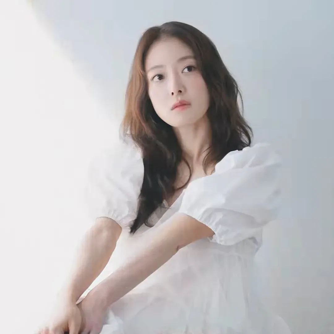 A moment captured by a fan of Lee Seyoung
