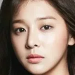 Behind-the-scenes cut of Seol Inah