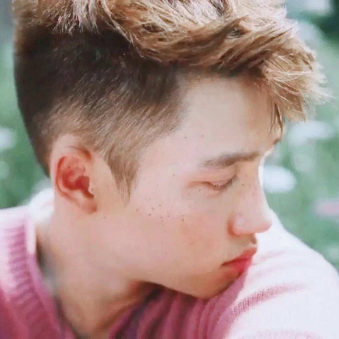 도경수 (디오) 최근 활동샷