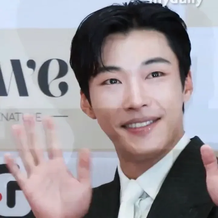 Recent activity shot of Woo Dohwan