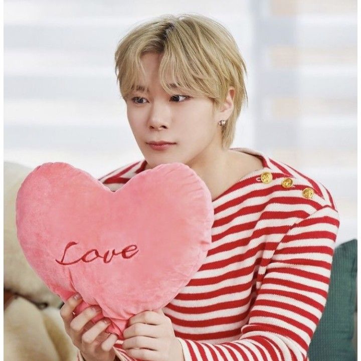 Foto kegiatan terbaru dari Cha Eunwoo