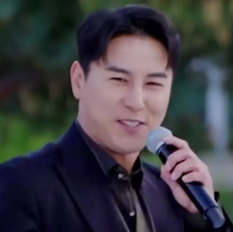 Behind-the-scenes cut of Jang Minho