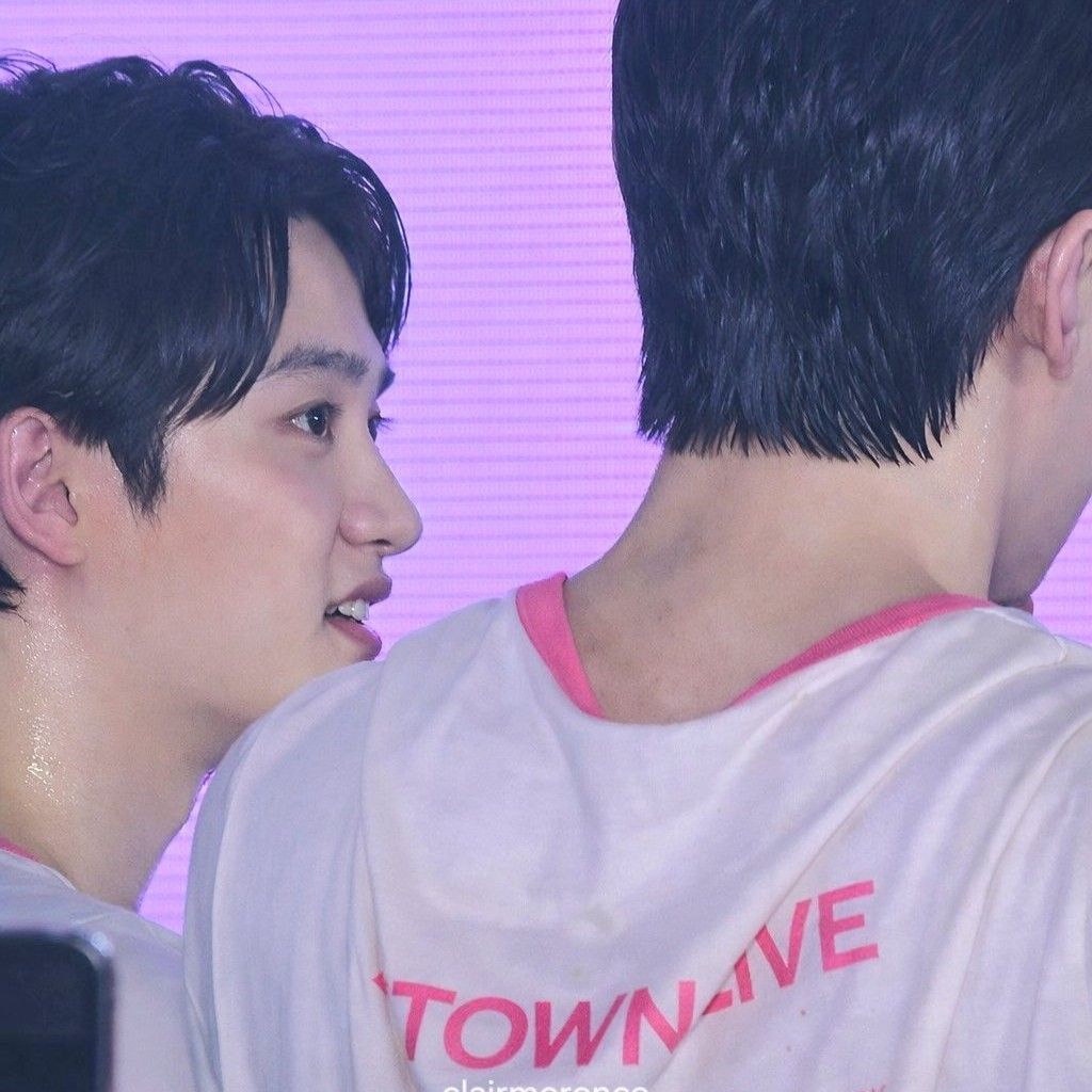 A moment captured by a fan of Doh Kyungsoo (D.O.)