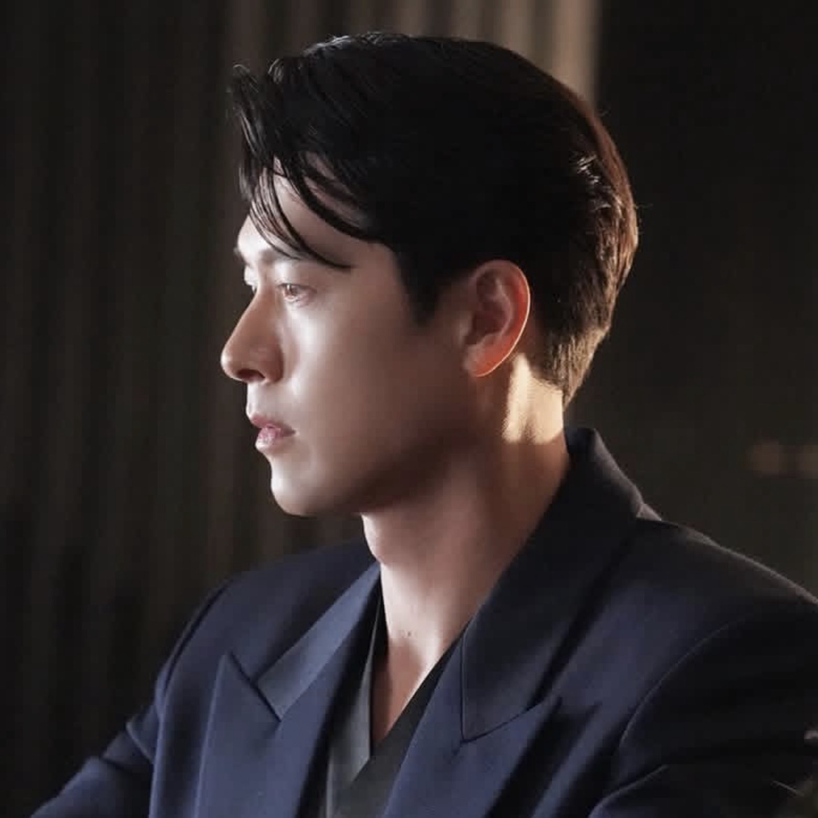 Cuplikan di balik layar dari Hyun Bin
