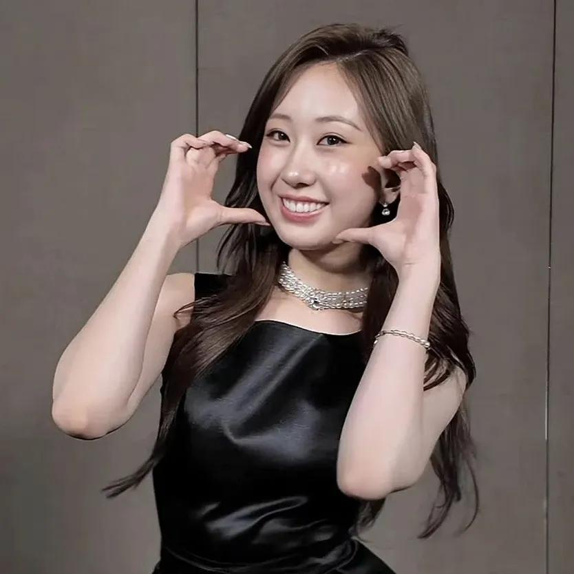 Momen yang diabadikan oleh penggemar Jeon Yujin