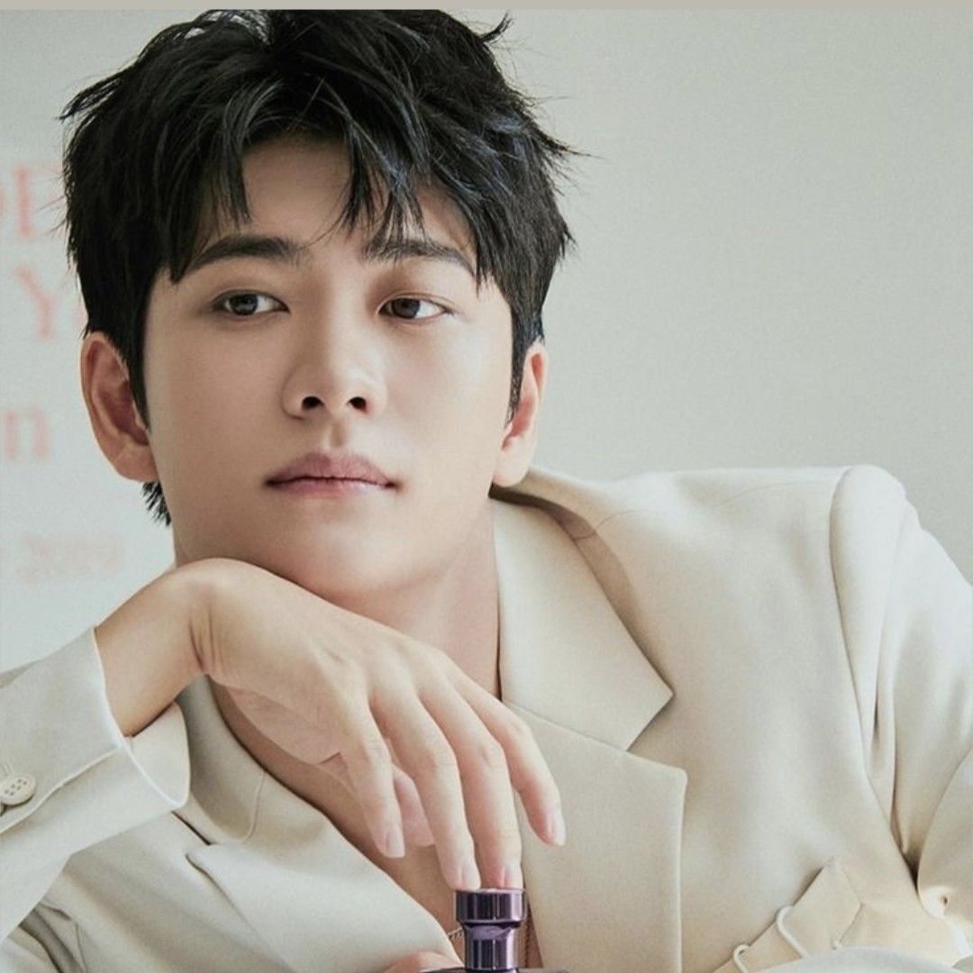 Latest photo of Kang Taeoh