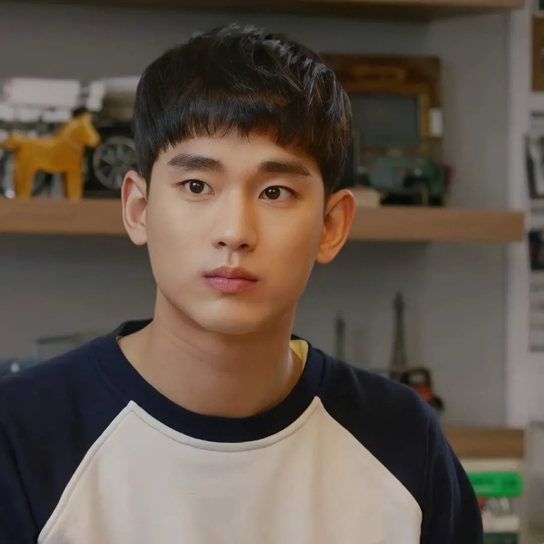 Latest photo of Kim Soohyun
