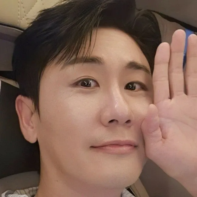 영탁의 최신 사진