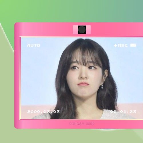 Behind-the-scenes cut of Park Boyoung