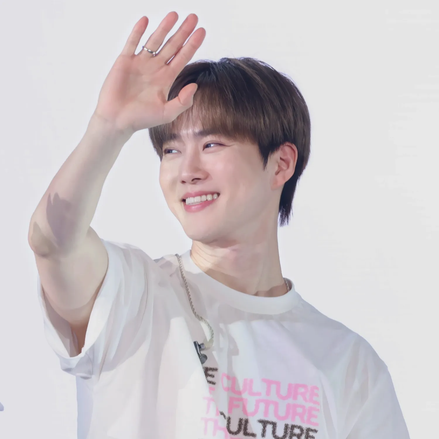 Latest photo of Suho