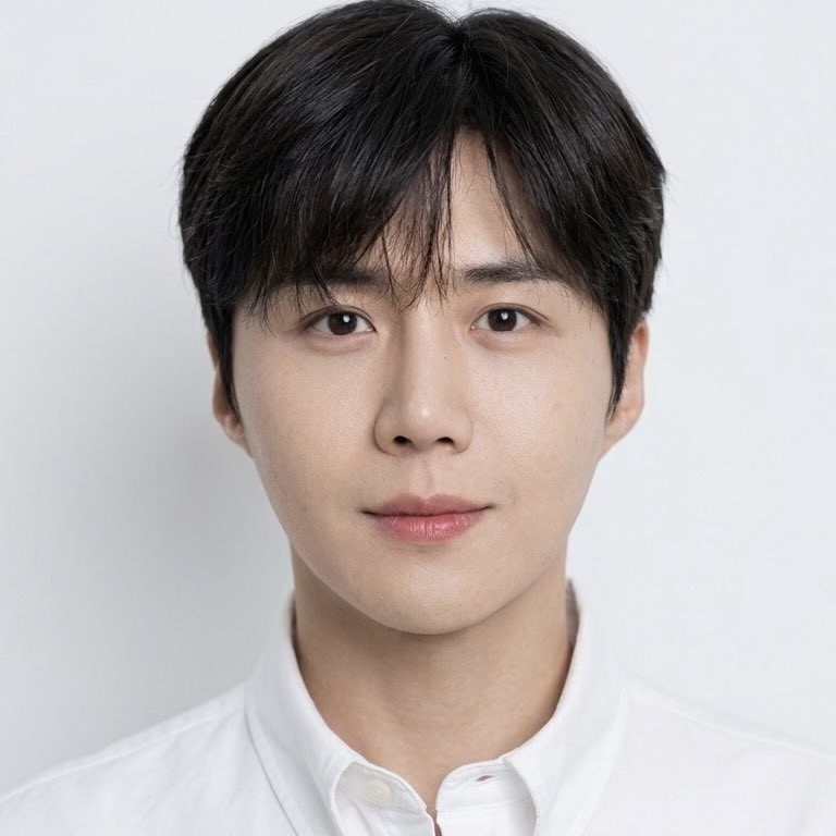 A moment captured by a fan of Kim Seonho