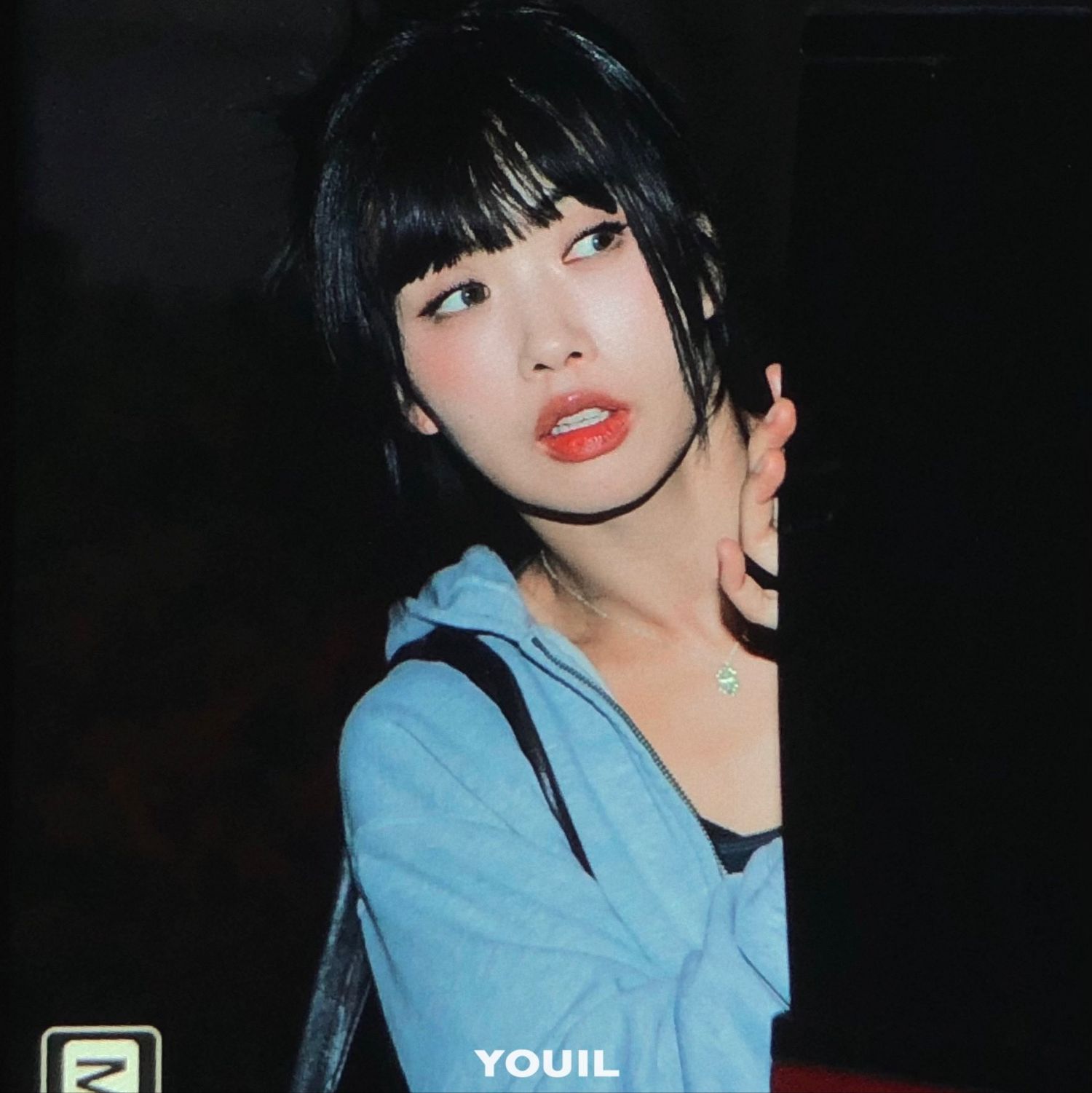 Behind-the-scenes cut of Aiki