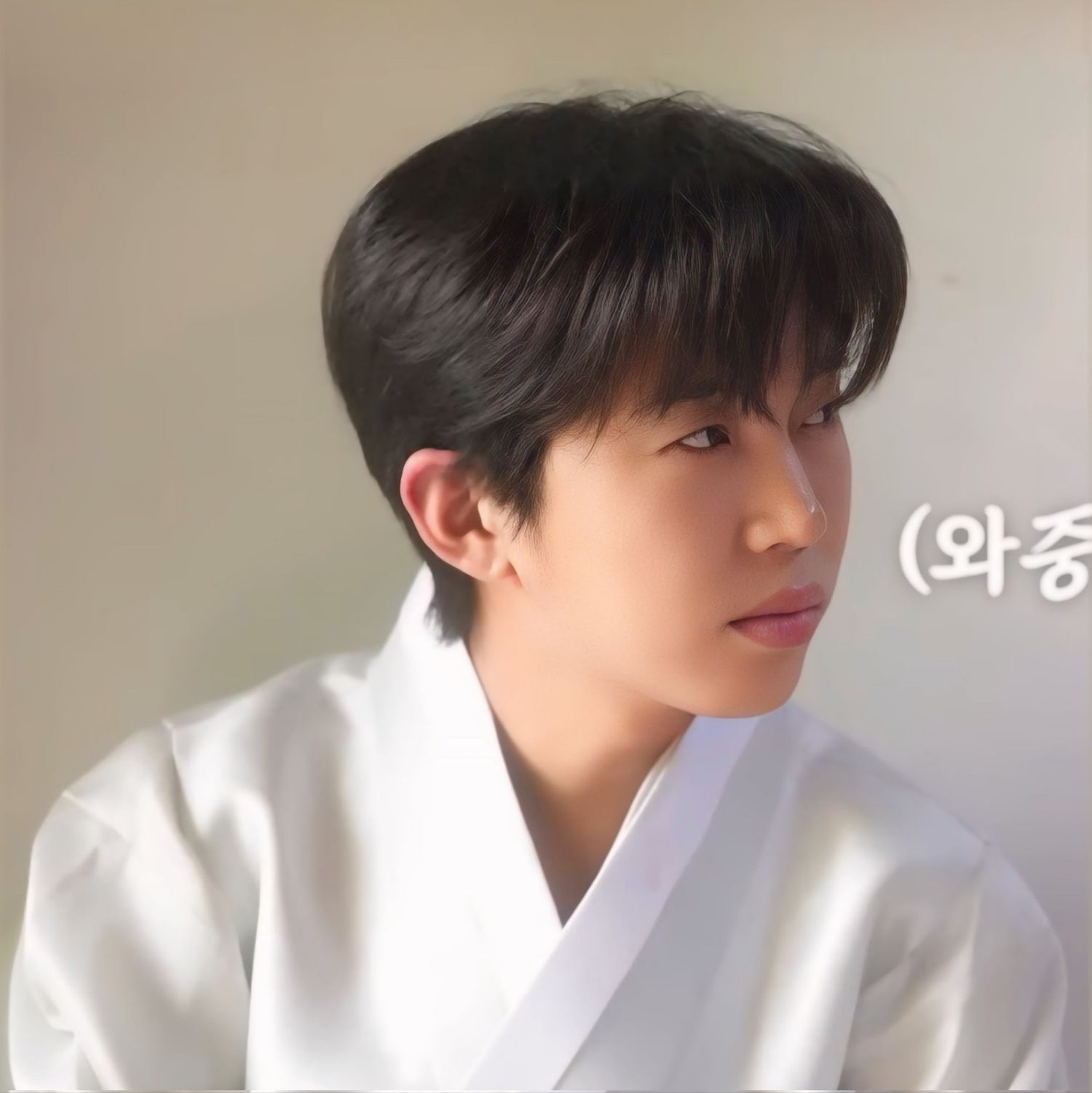 임영웅의 비하인드 컷