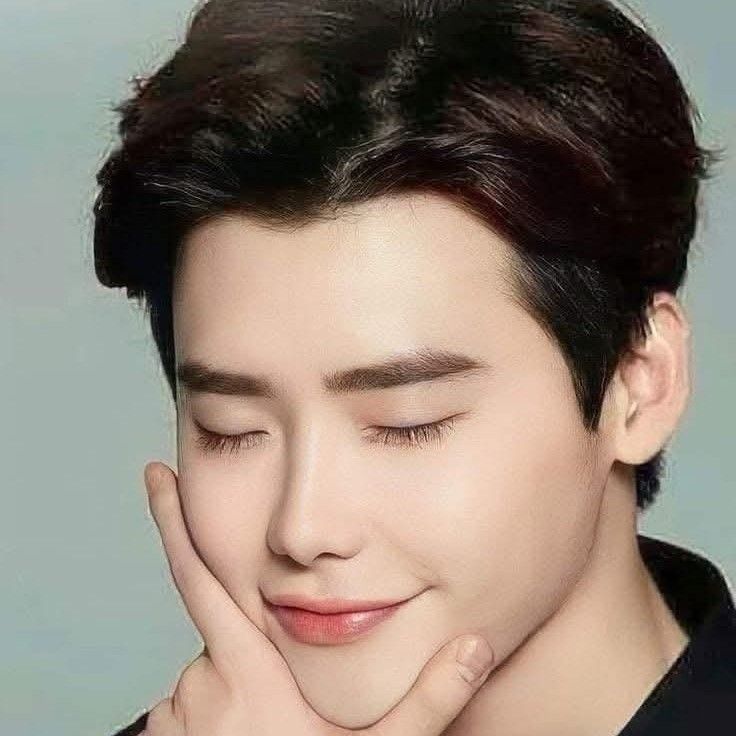 Latest photo of Lee Jongsuk