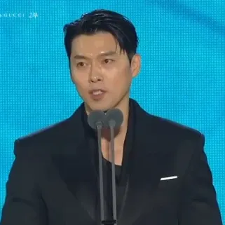 Cuplikan di balik layar dari Hyun Bin