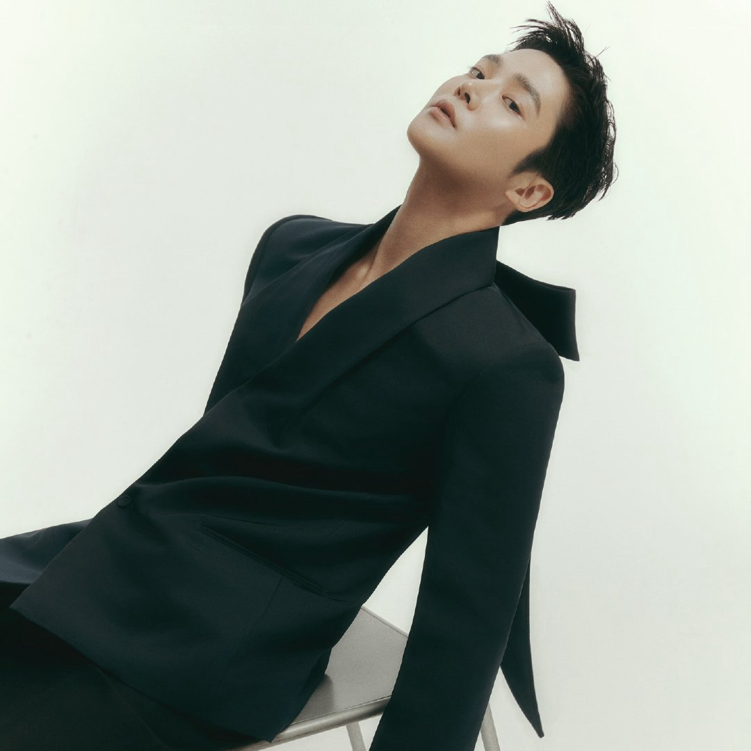 Foto kegiatan terbaru dari Rowoon