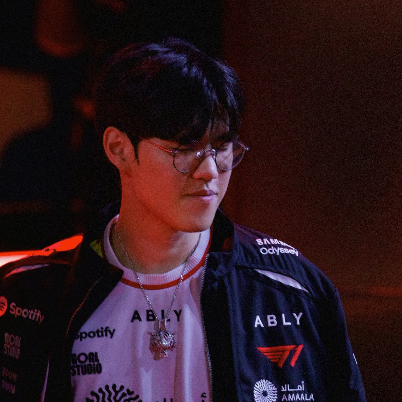 Behind-the-scenes cut of Oner
