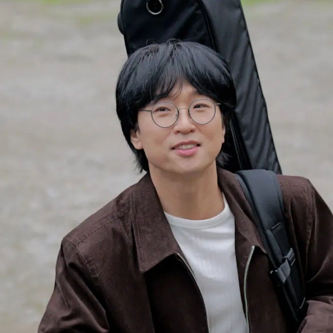 A moment captured by a fan of Bak Changgeun