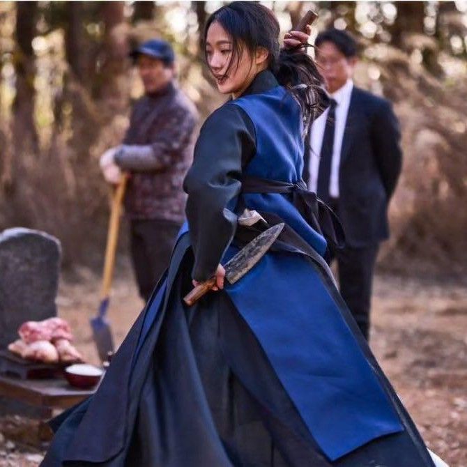 Foto kegiatan terbaru dari Kim Goeun