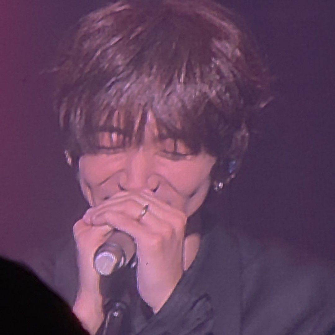 粉絲拍下的李承允瞬間