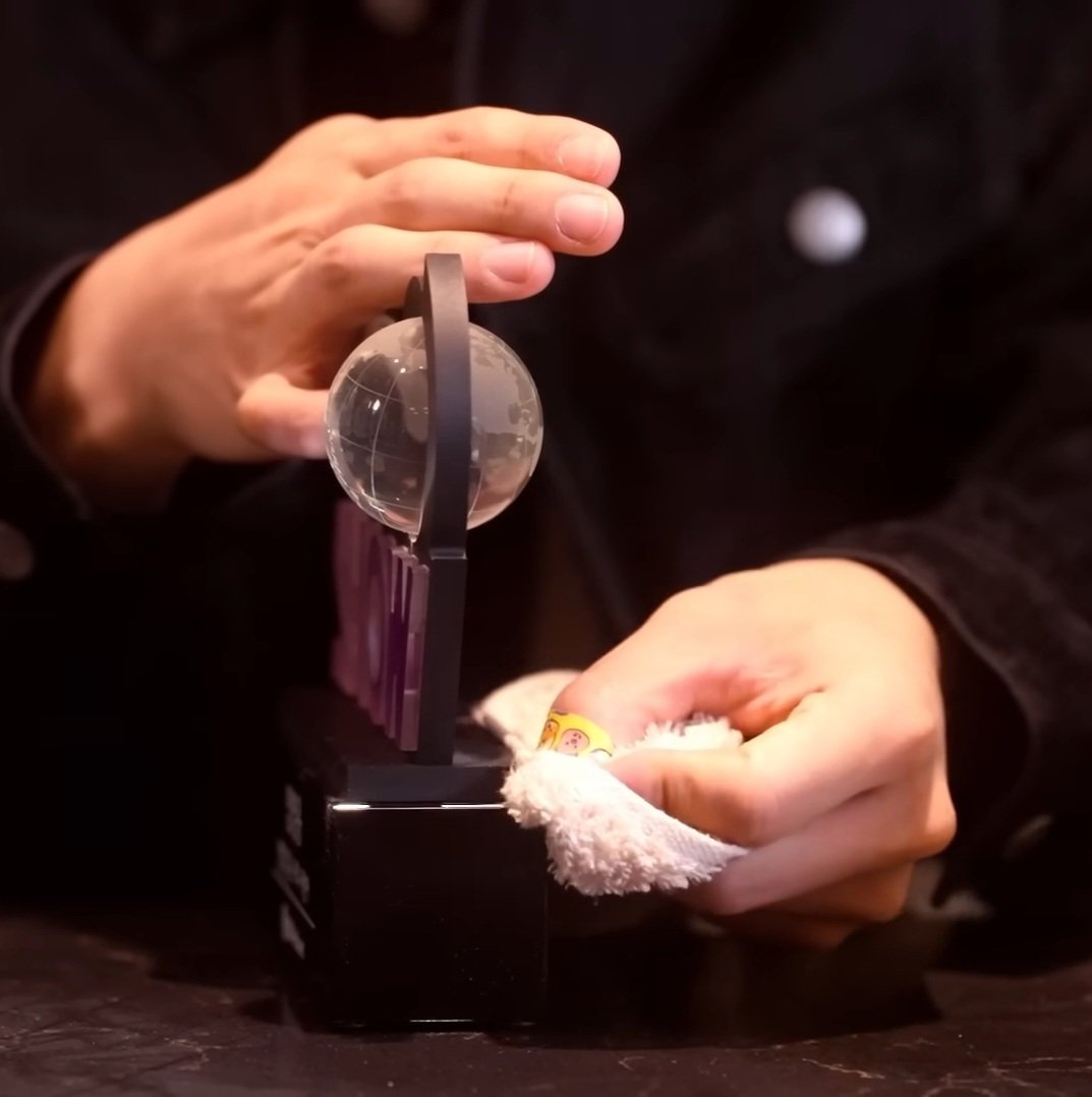 A moment captured by a fan of Lim Youngwoong