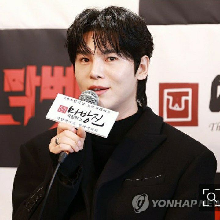 A moment captured by a fan of Kim Junsu (1991)