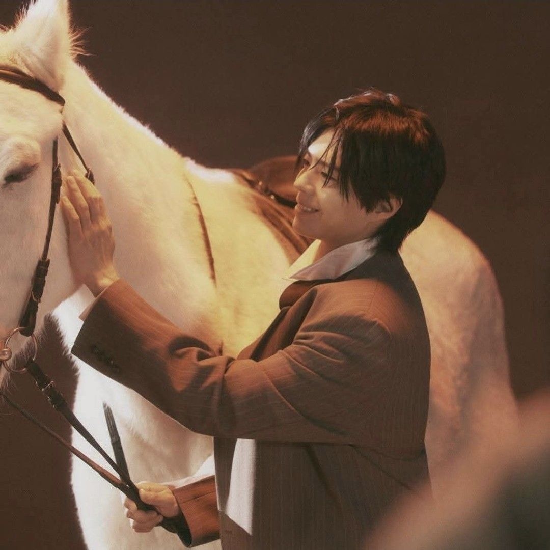 A moment captured by a fan of Park Bogum