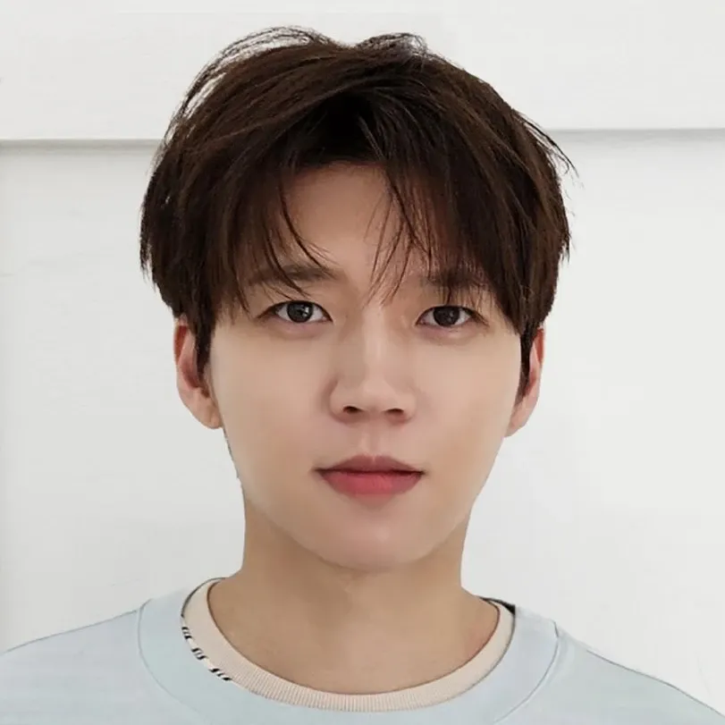 Behind-the-scenes cut of Nam Woohyun