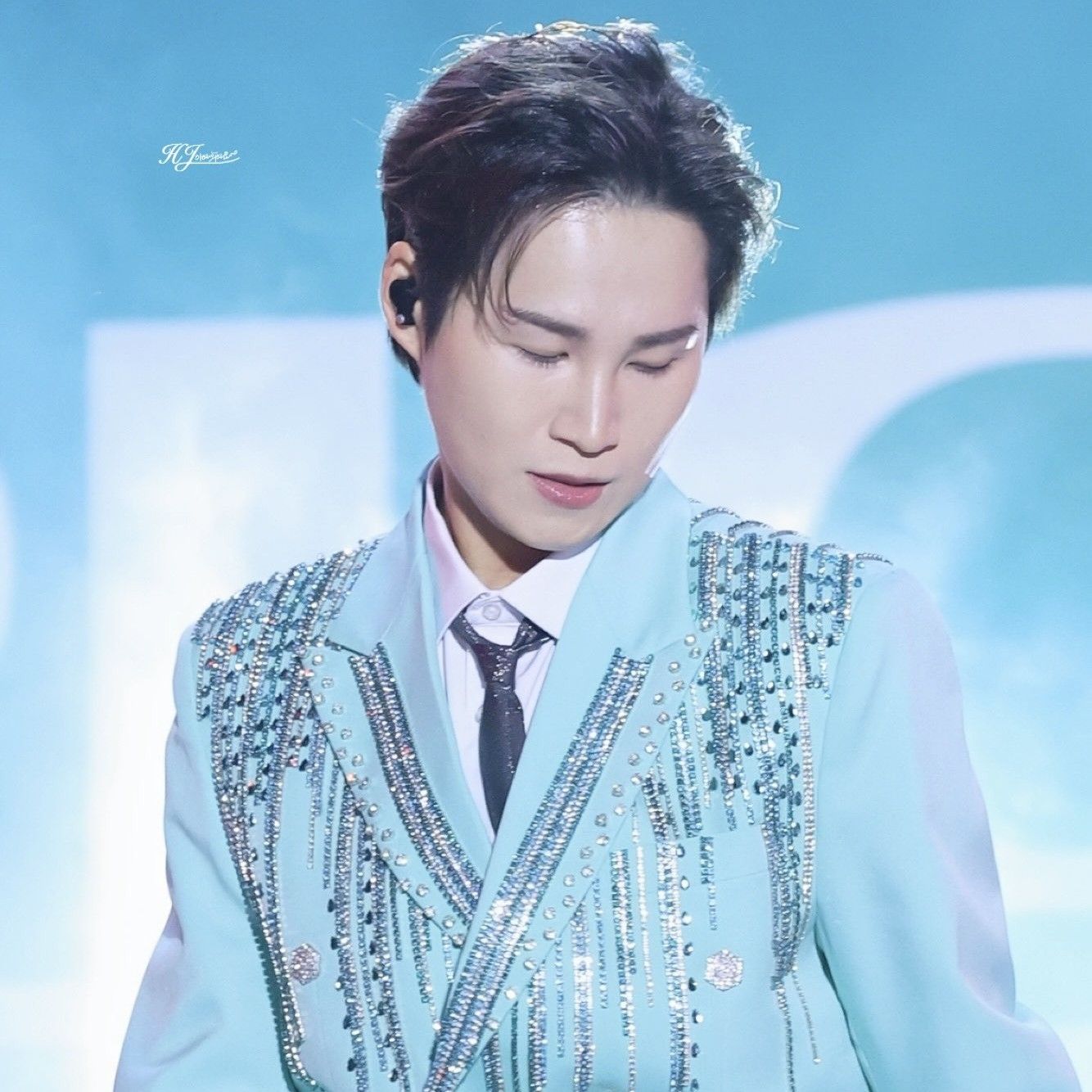 Cuplikan di balik layar dari Kim Heejae