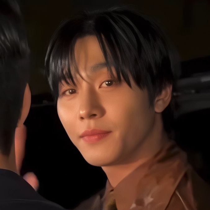 安孝燮的最新照片