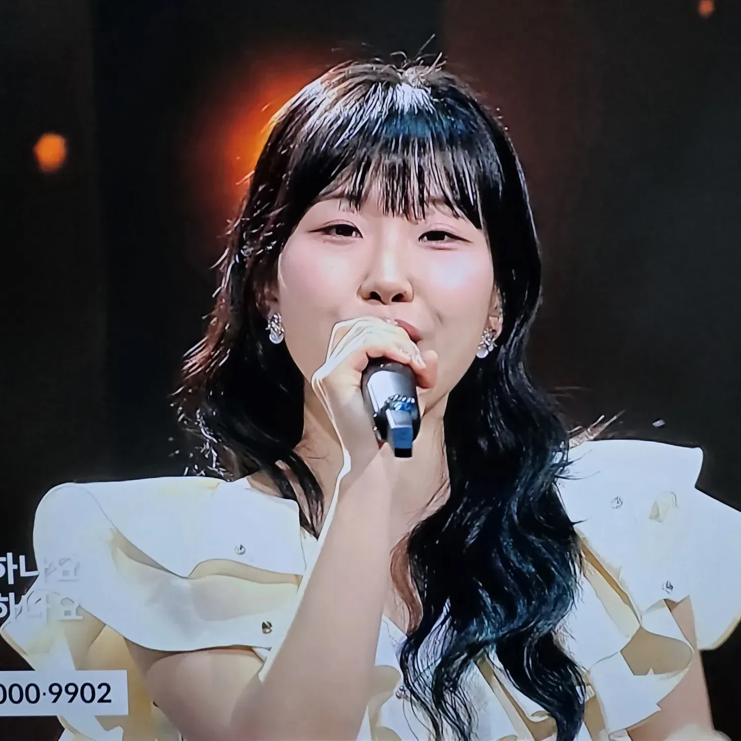 Recent activity shot of Hong Seongyun