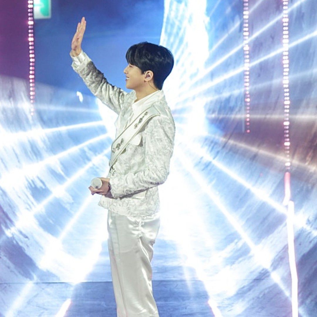 이찬원의 최신 사진