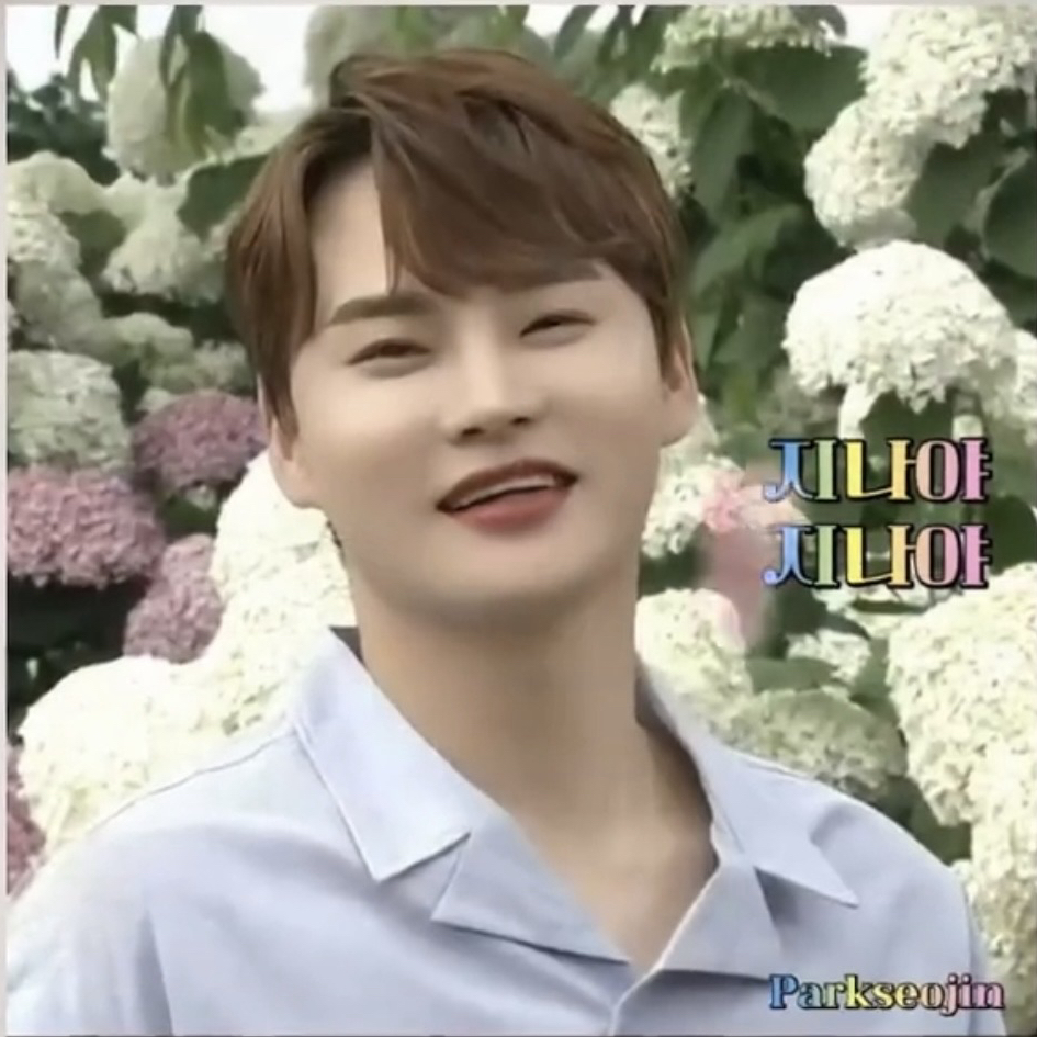 박서진의 비하인드 컷