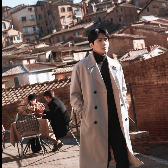 Behind-the-scenes cut of Kim Seonho