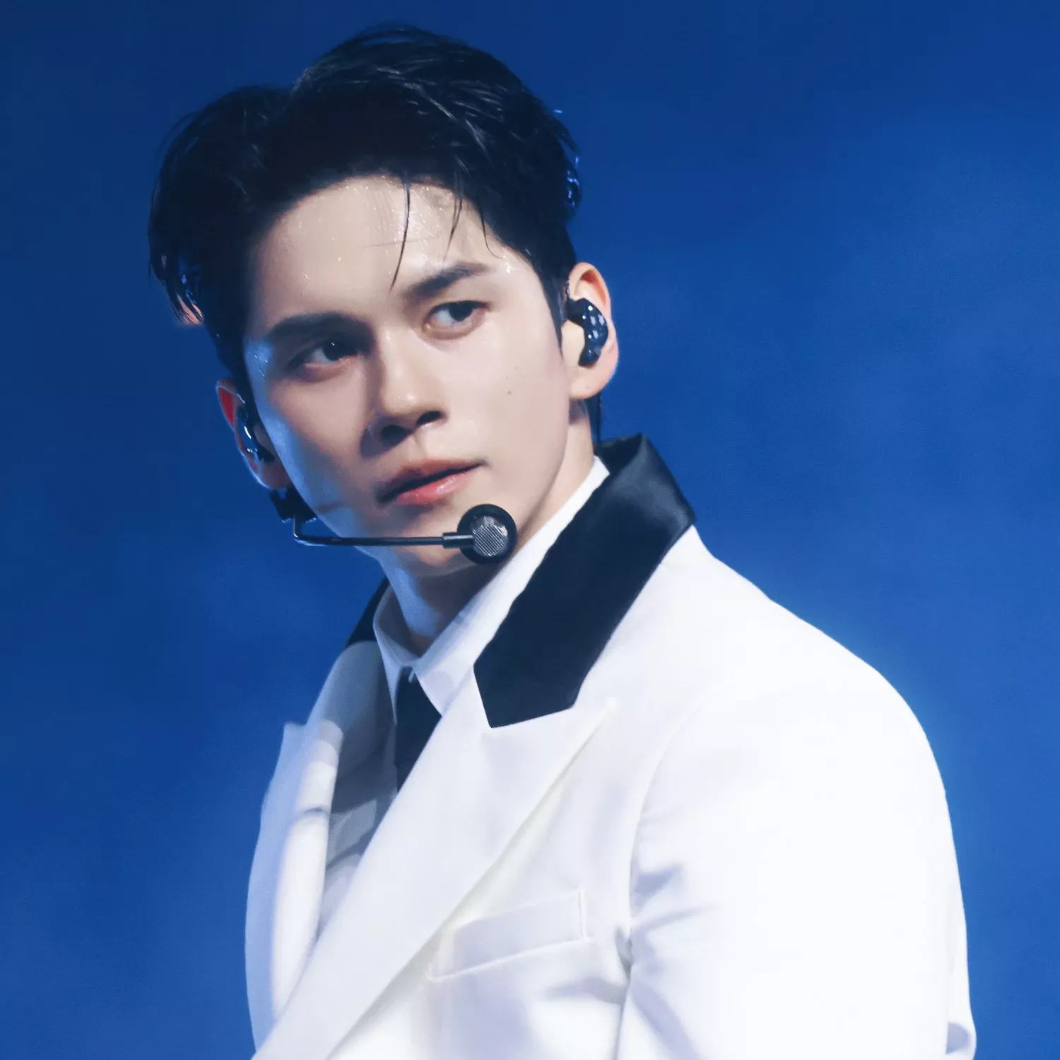 Behind-the-scenes cut of Ong Seongwu