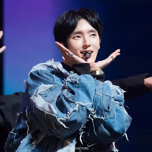 Recent activity shot of Lee Joongi