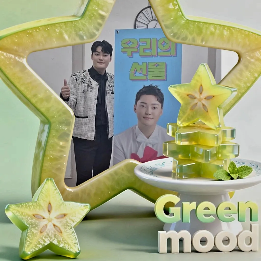 Behind-the-scenes cut of Kim Kyungmin