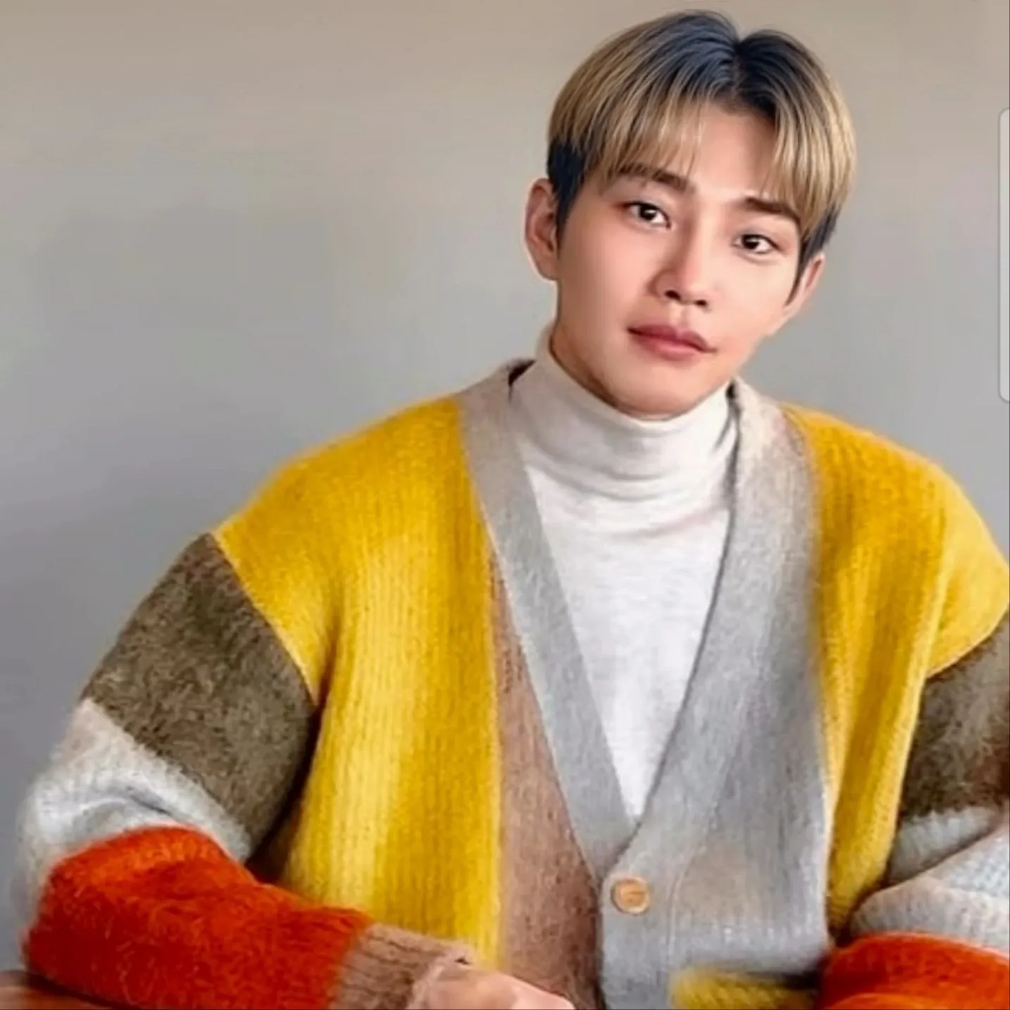 A moment captured by a fan of Kim Jaeyoung