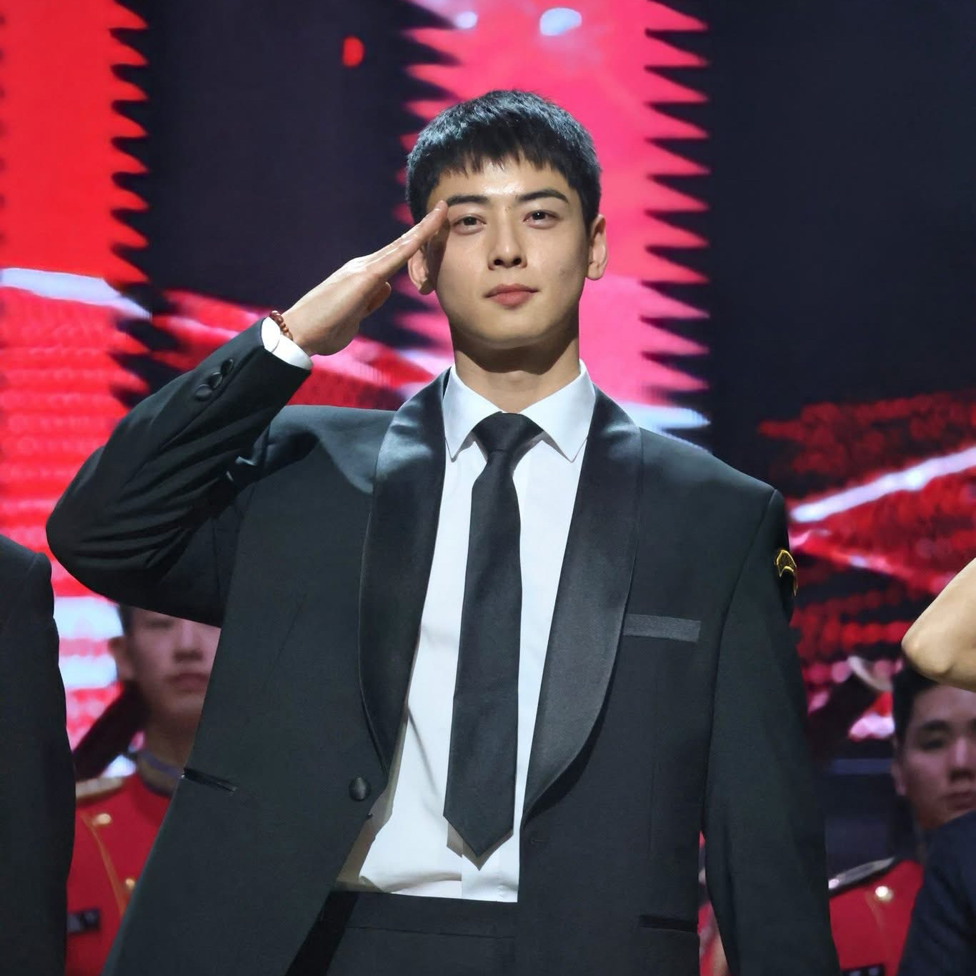 车银优的最新照片