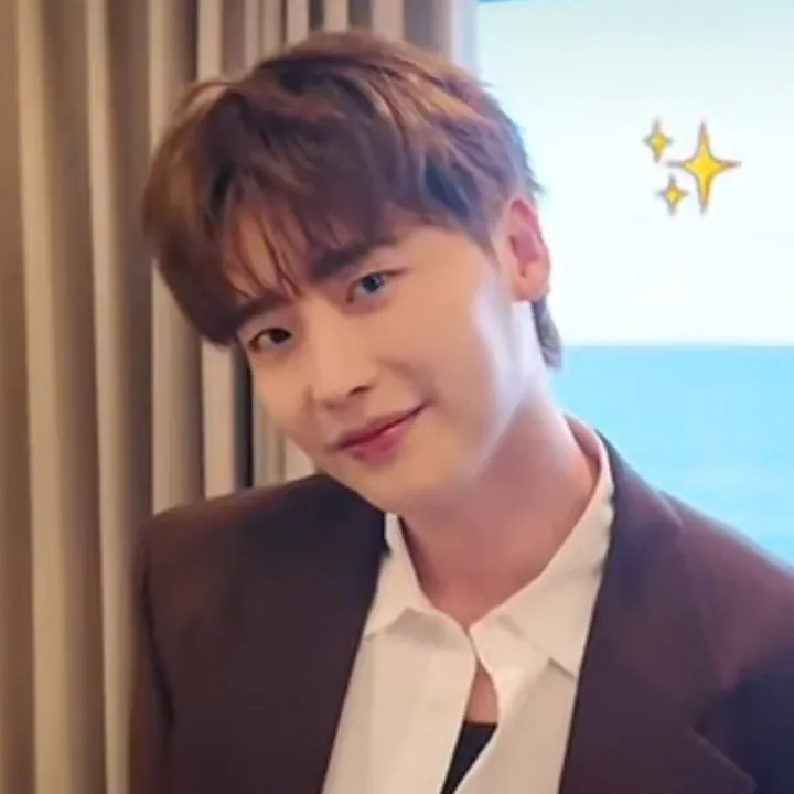 Behind-the-scenes cut of Lee Jongsuk