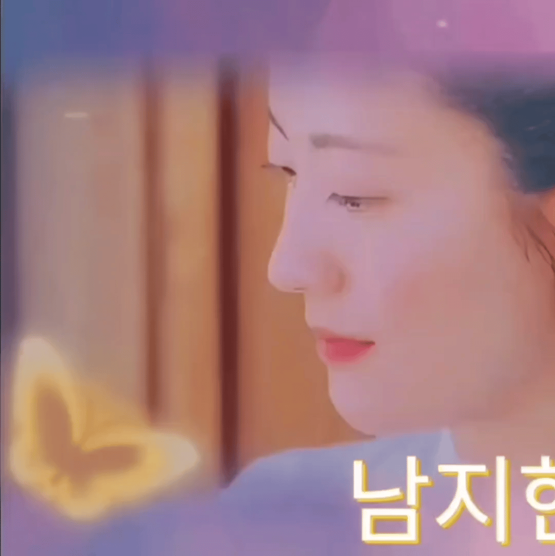 Behind-the-scenes cut of Nam Jihyeon