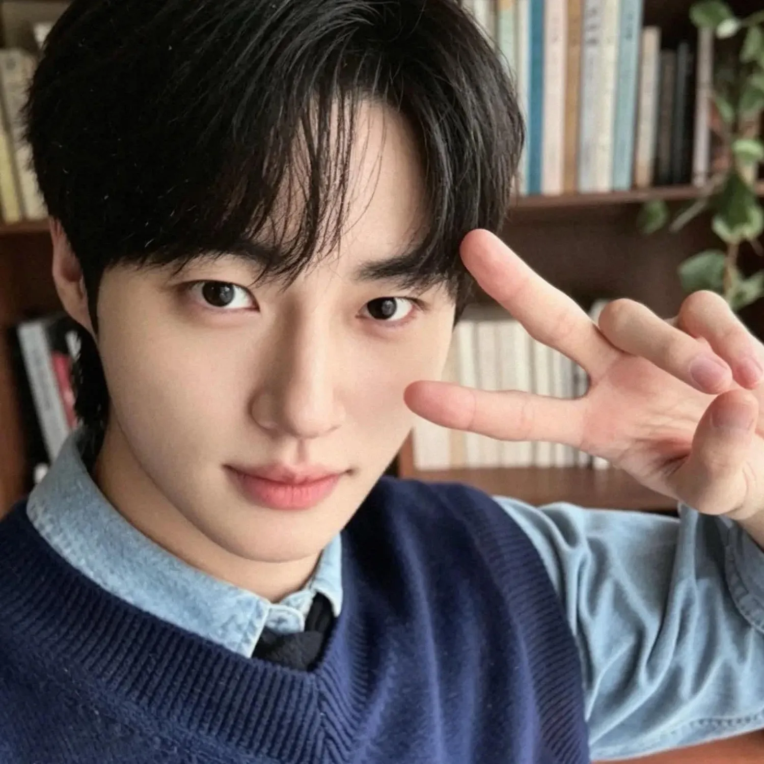 A moment captured by a fan of Byeon Wooseok