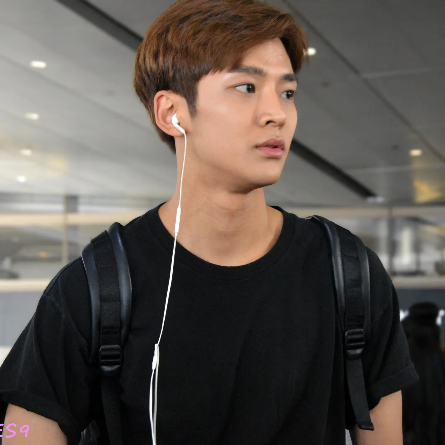 Foto kegiatan terbaru dari Rowoon